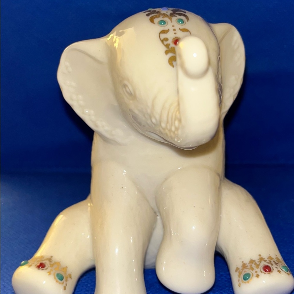Lenox Ivory and Gold Collectible Elephant
